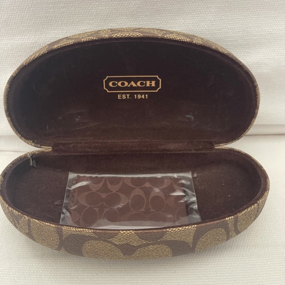 Coach sunglasses case w/cloth - Picture 4 of 5